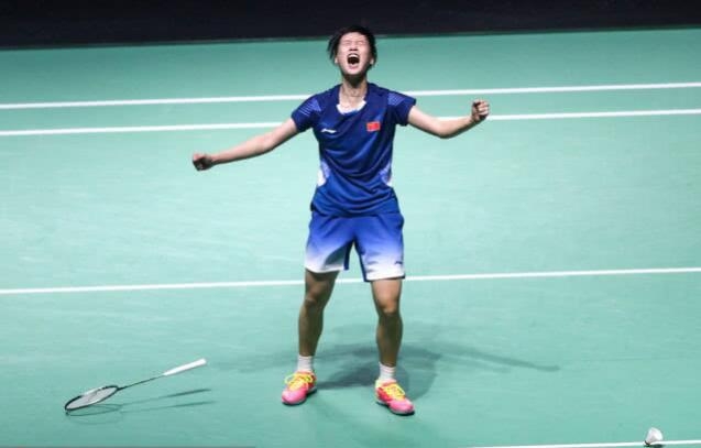 在媒体间掀 在媒体间掀