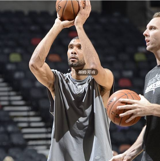 前锋或自由 前锋或自由