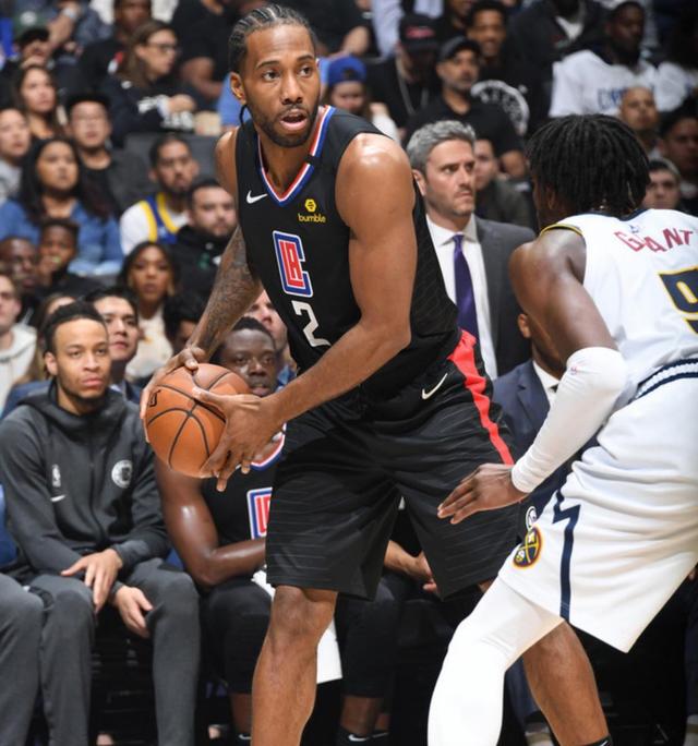 很多球迷不 很多球迷不