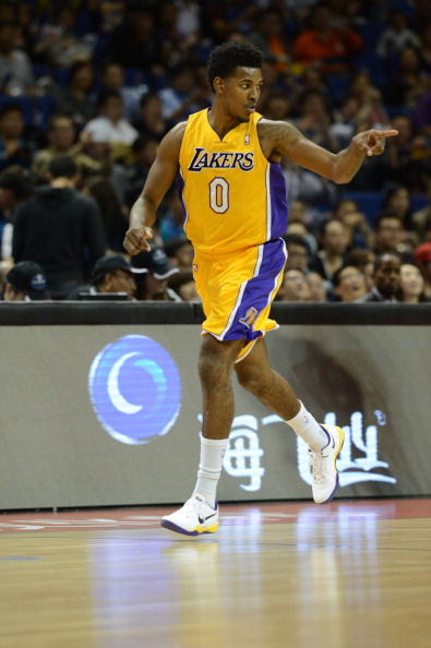 滚地推进 滚地推进