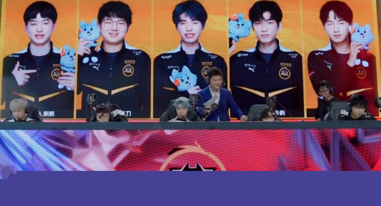 免费卡牌手 免费卡牌手