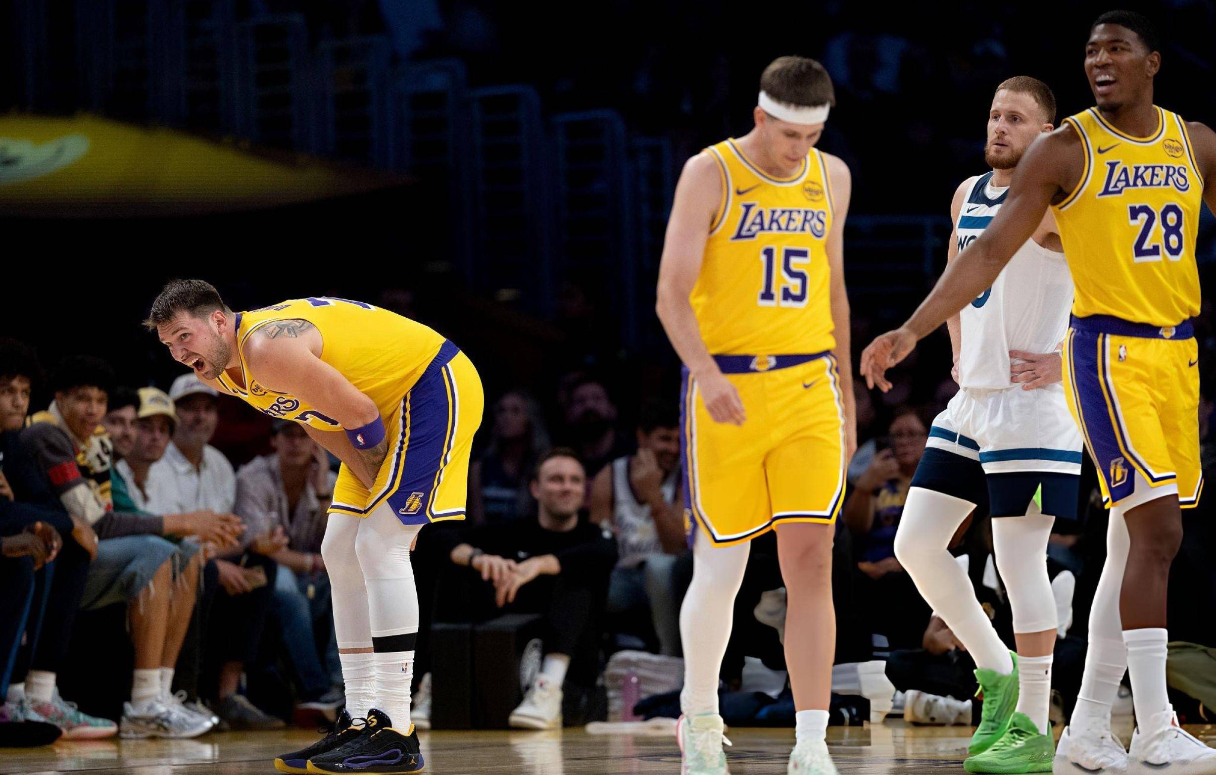 对抗与出球 对抗与出球