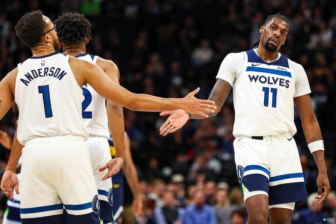 逼退对手 逼退对手