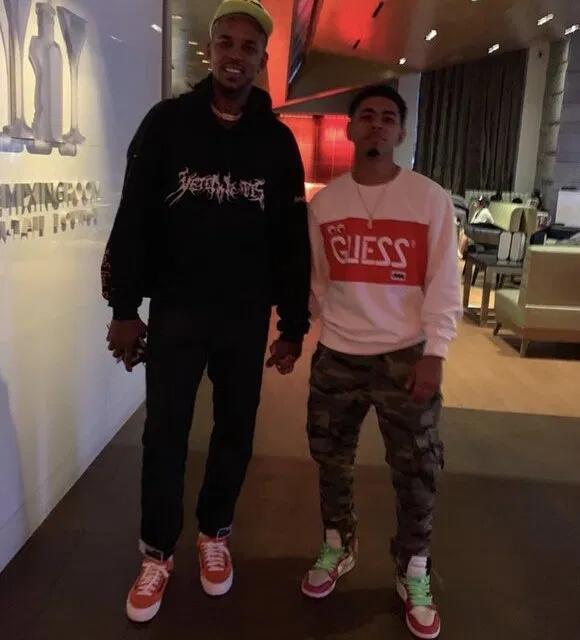 自由8号 自由8号